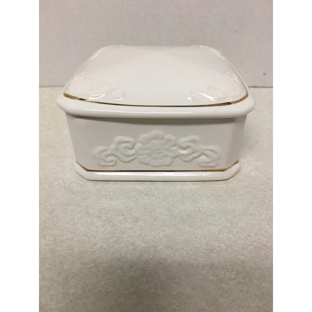 Paul Sebastian PS 1996 Limited Edition Ivory And Gold Trimmed Trinket Box